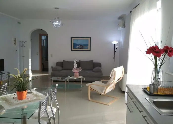 Aria Luxury 公寓 *