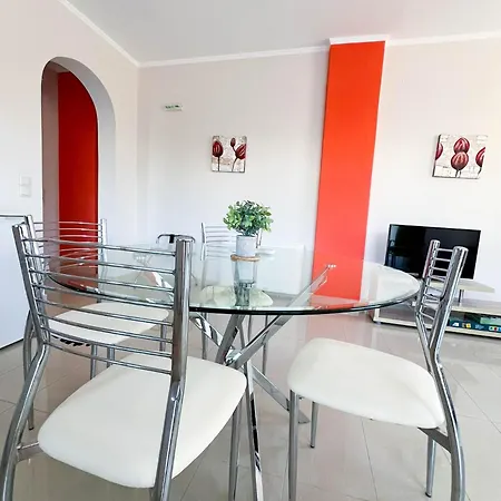 Aria Luxury Apartment