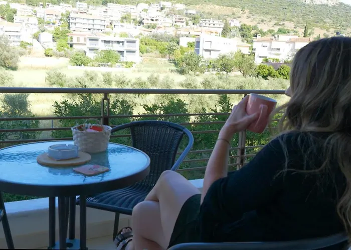 Aria Luxury アパート ナフプリオ