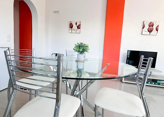 Aria Luxury アパート