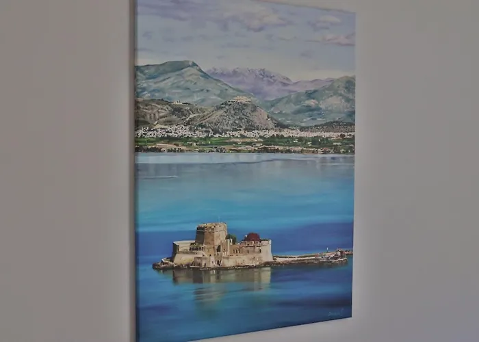 Aria Luxury アパート ナフプリオ